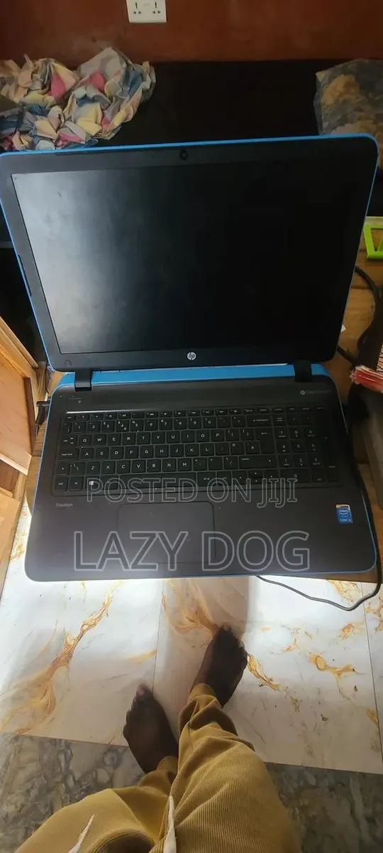 Laptop HP Pavilion 15 8GB Intel Core i5 HDD 256GB · Photo 1