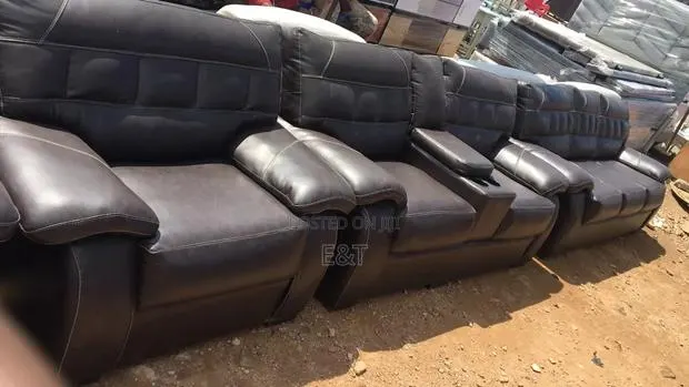 Black Royal Seven Seater Set · Photo 1