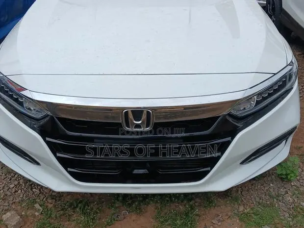 Honda Accord 2021 White · Photo 1