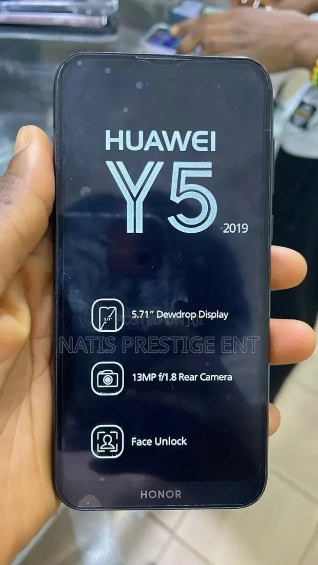 Huawei Y5p 32 GB Black · Photo 1