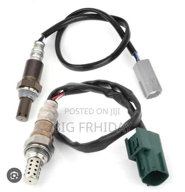 Nissan Sentra Qashqai Patrol Pathfinder Oxygen Sensor Top and Down · Photo 1