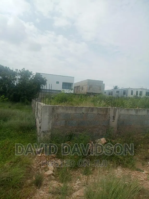 2 Plots Tema Community 6 · Photo 1