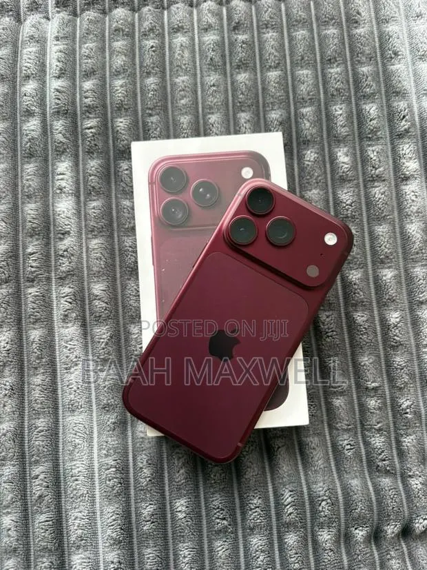 New Apple iPhone 18 Pro Max 512 GB Red · Photo 1