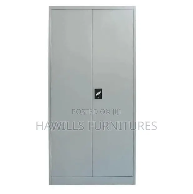 Metal Cabinet · Photo 1