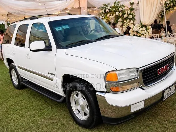 Driver and Car Rental · Photo 3