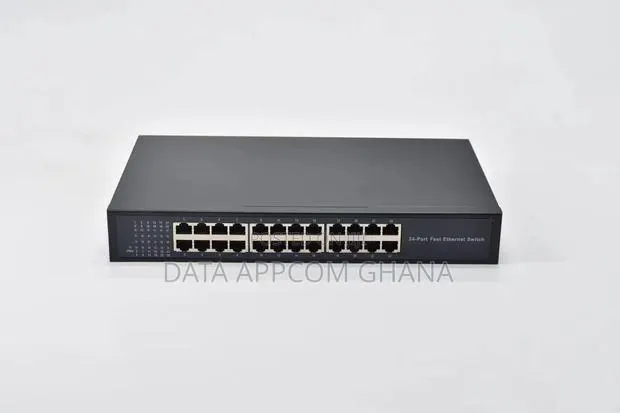 24 Ports Ethernet Switch · Photo 1