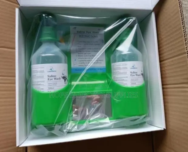 Portable Eye Wash Kit. · Photo 1