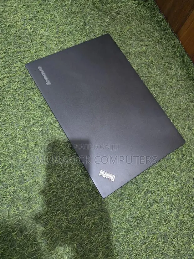 Laptop Lenovo ThinkPad T450 8GB Intel Core i7 HDD 500GB · Photo 1