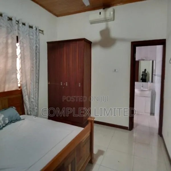 4bdrm House in North Ridge for sale · Photo 1