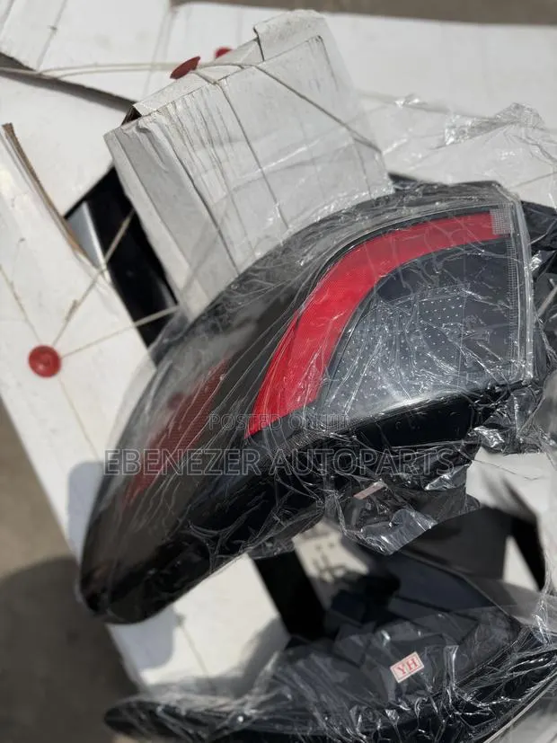Honda Hr-v HRV Rear Taillights 2023 2024 2025 2026 · Photo 1