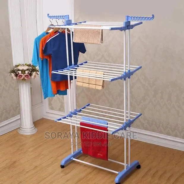 Three Layers Cloth Hanger · Photo 1