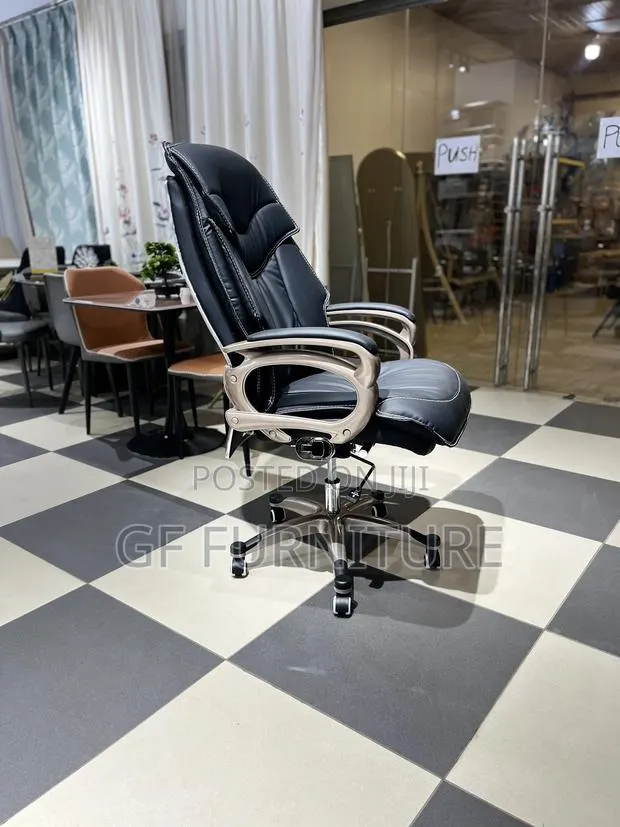 Executive High-Back Office Chair · Photo 1