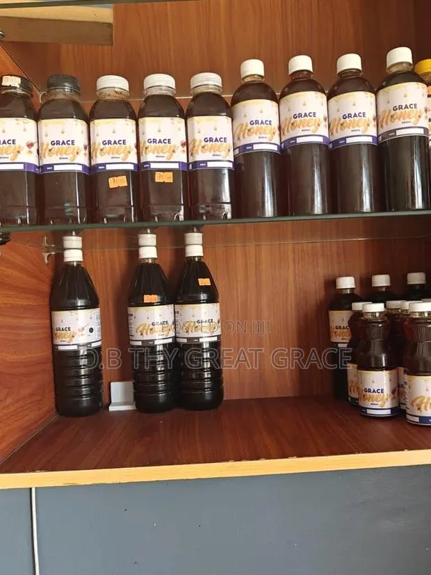 100% Raw Honey in All Sizes Β· Photo 1