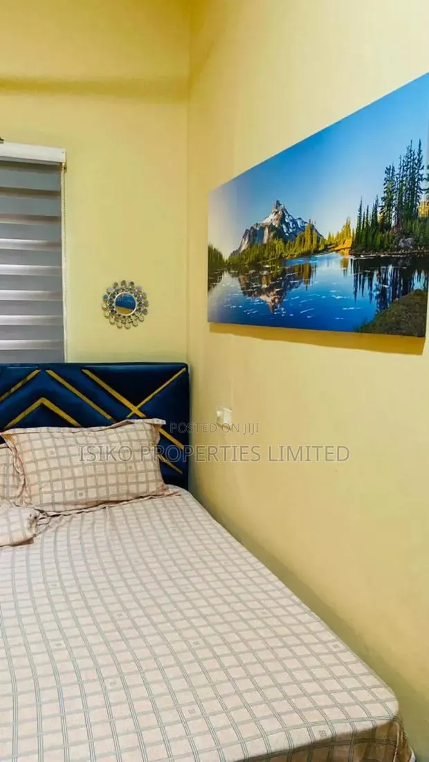 Furnished Room for One Month Short Stay · Photo 1