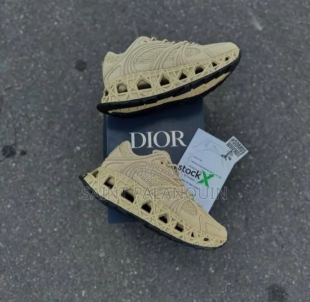 Dior B35 Nxxt Sneaker In Technical Fabric And Mesh · Photo 1