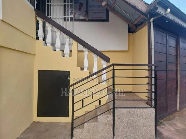 2 Room Office Space for Rent at Asylum Down · Photo 1