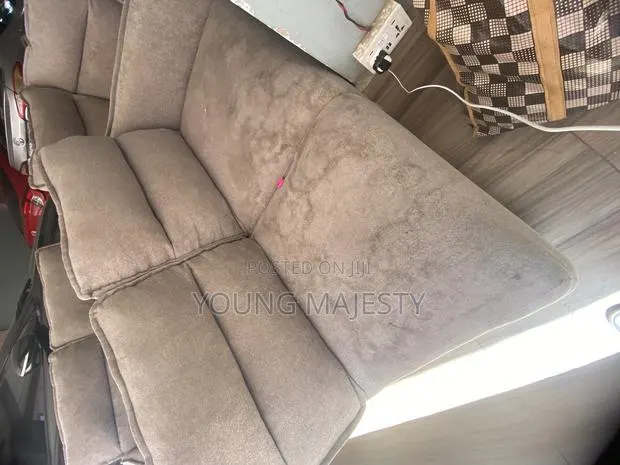 Couch and Bed Cleaning Services · Photo 1