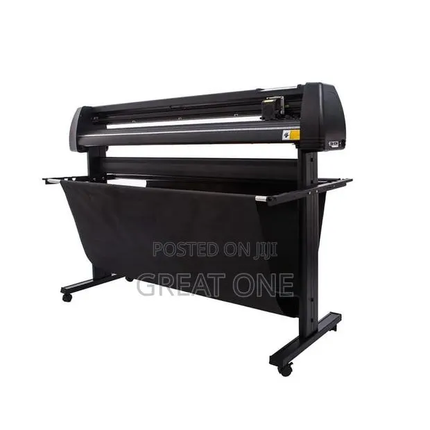 4ft Plotter Cutting Machine · Photo 1