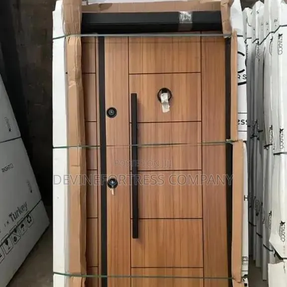 High Quality Marine Pure Hard Wood Heavy Duty Turkish 11⁄2 Door · Photo 1