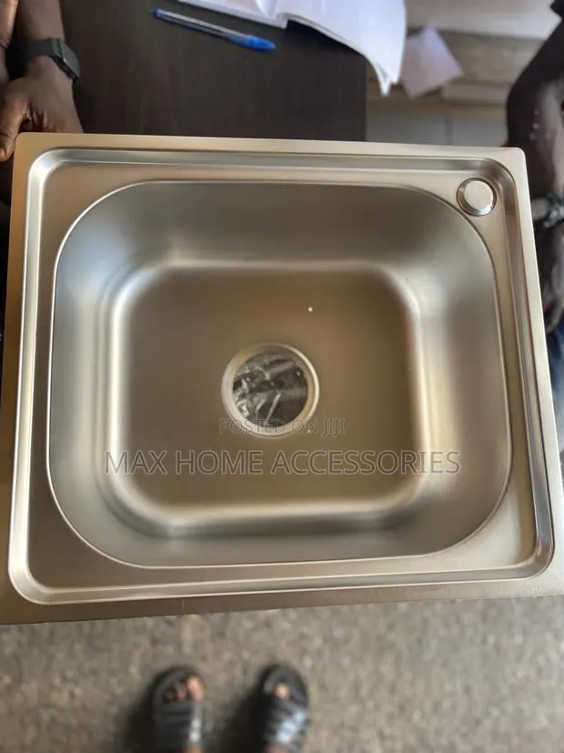 Single Bowl With No Arm · Photo 1