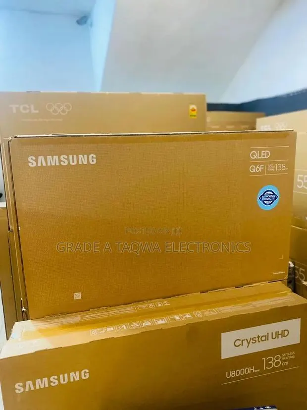Samsung TV,55-inch QLED Smart Watch · Photo 1