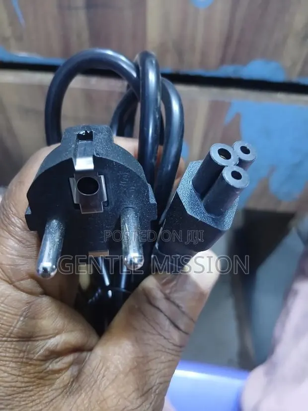 Normal Cable for Laptop Charger · Photo 1