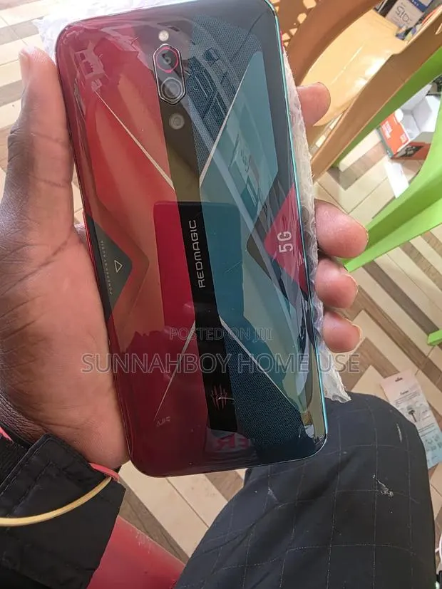 ZTE Nubia RedMagic 5s 256 GB Red · Photo 1