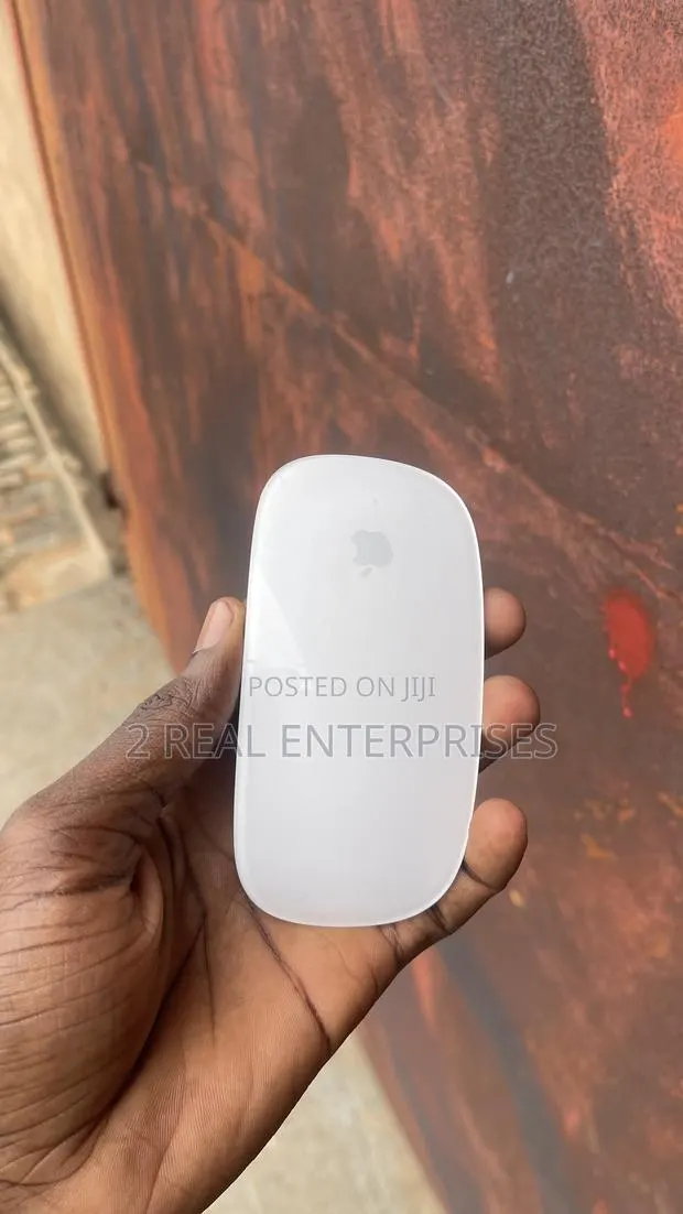 Apple Magic Mouse No Back Cover · Photo 1
