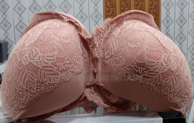 Women Wonder Bra Size 40ddd · Photo 1
