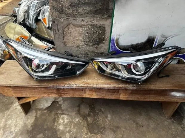Hyundai Santa Fe, Headlights 2017, 2022 · Photo 1