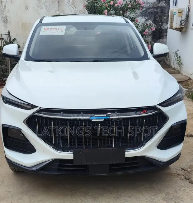 Changan Oshan X5 2022 White · Photo 1