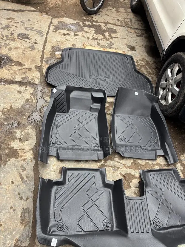 Honda CRV 2017 2018 2019 Floor Carpets and Boot Mat · Photo 1