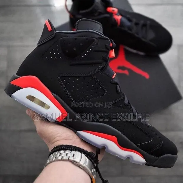 Air Jordan 6 Retro · Photo 1