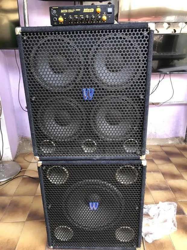 Mark Bass (Head) Warwick Speakers(Tail) · Photo 1