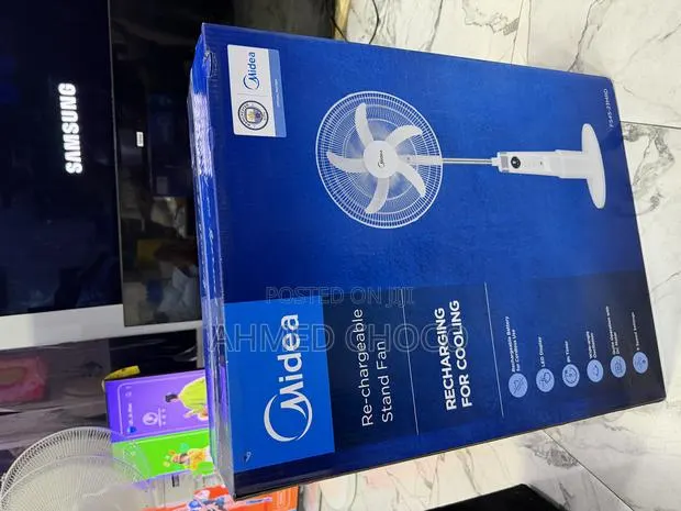 Midea Rechargeable Fan · Photo 1