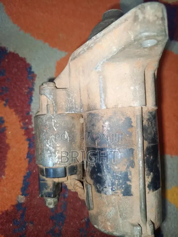 Toyota Vitz Starter · Photo 1