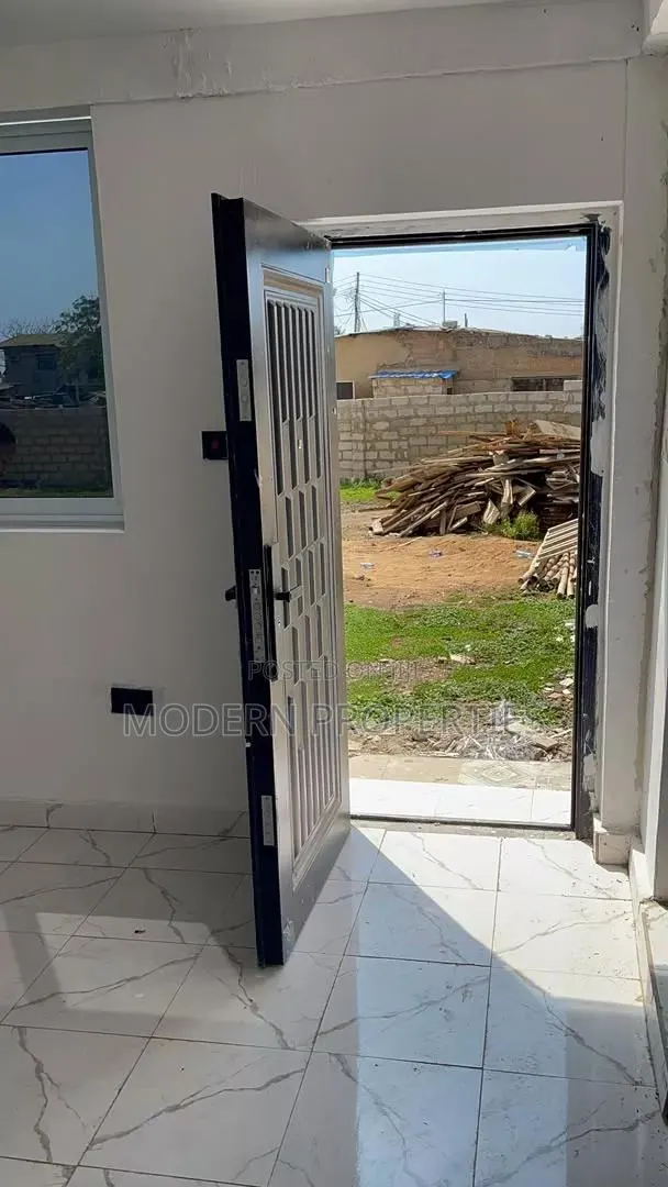 1bdrm Apartment in Modern Properties, Teshie for rent · Photo 1