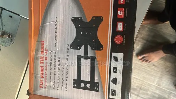 Brand New Corner Adjustable Tv Wall Mount 24”-55” · Photo 1