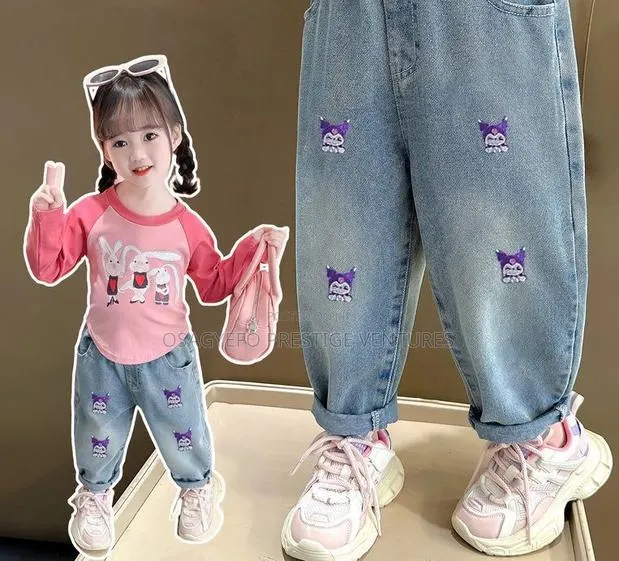 Girls’ Casual Embroidered Blue Jeans (Toddler Kids) · Photo 2