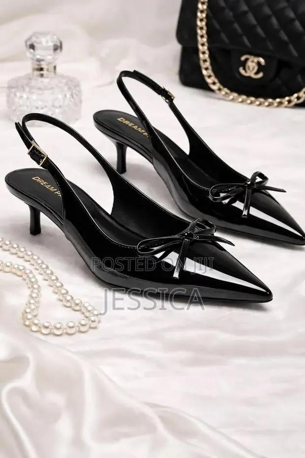 Bow Casual Heel · Photo 1