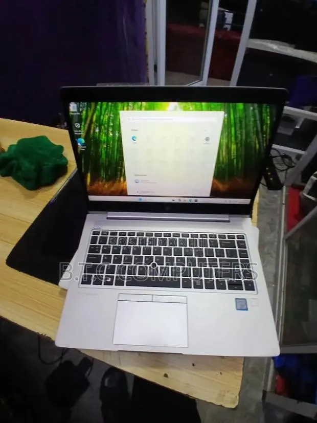 Laptop HP EliteBook 840 G6 8GB Intel Core i5 SSD 256GB · Photo 1