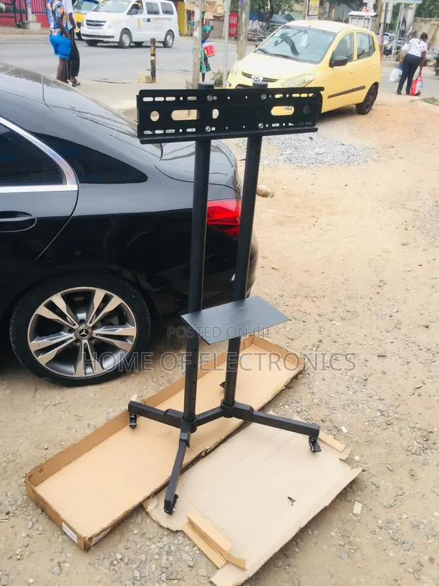 Secure New Movable Trolley Cart With Wheels(32-70) · Photo 1