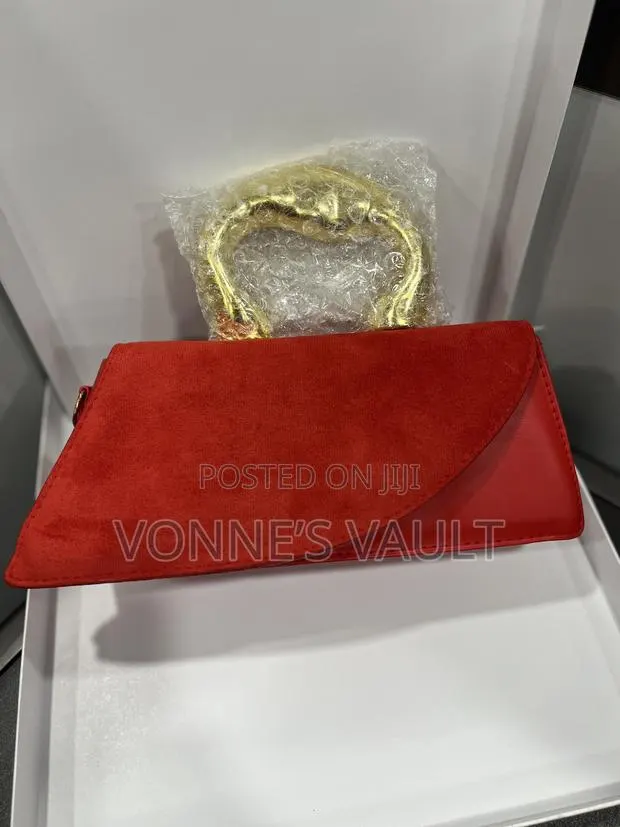 Ladies Handbags · Photo 1