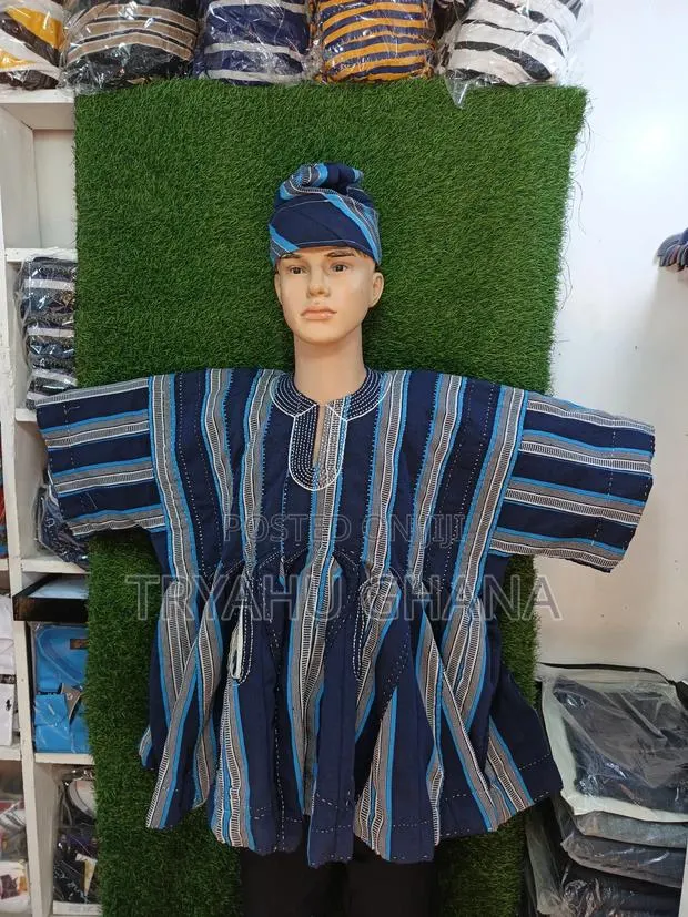Quality Handwoven Smocks – Perfect For Ceremonies & Special Occasions · Photo 1