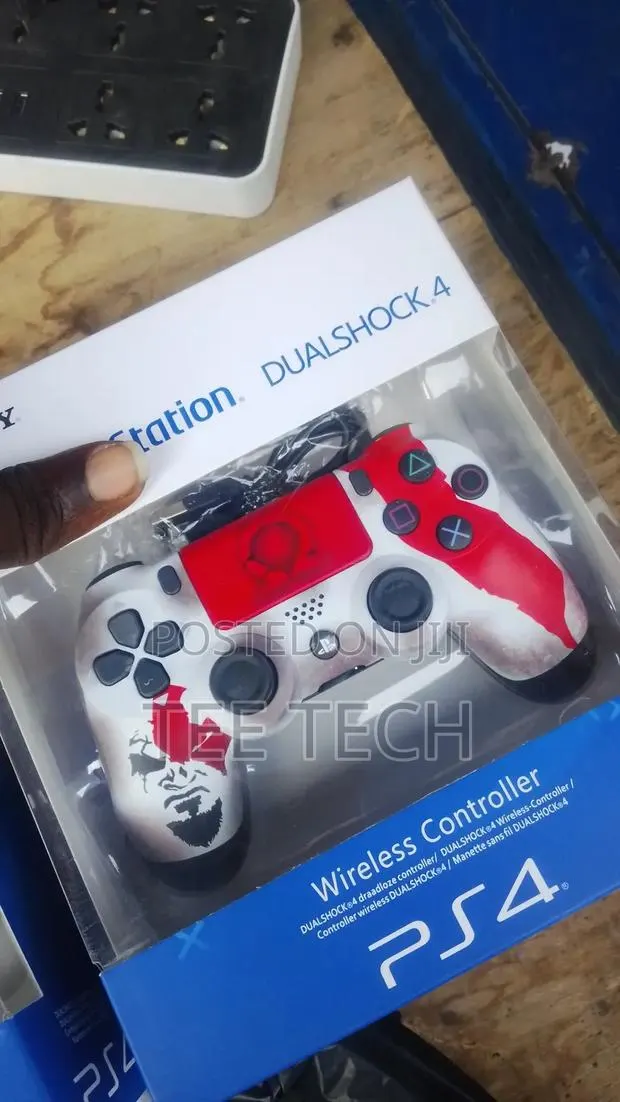 Ps4 Controllers Affordable · Photo 1