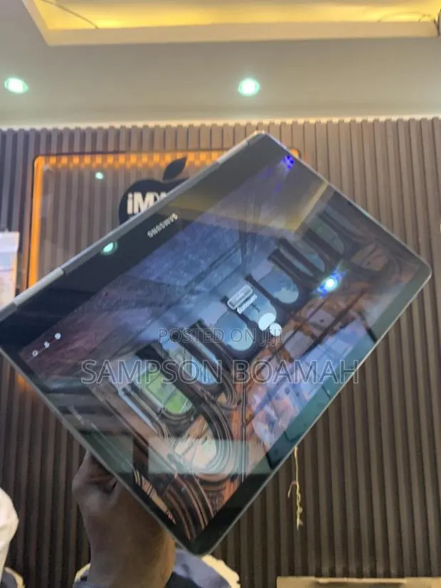 New Laptop Samsung E452 16GB Intel Core i7 SSD 256GB · Photo 1