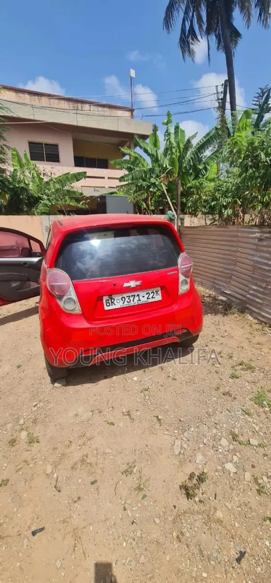 Chevrolet Spark 2013 Red · Photo 1