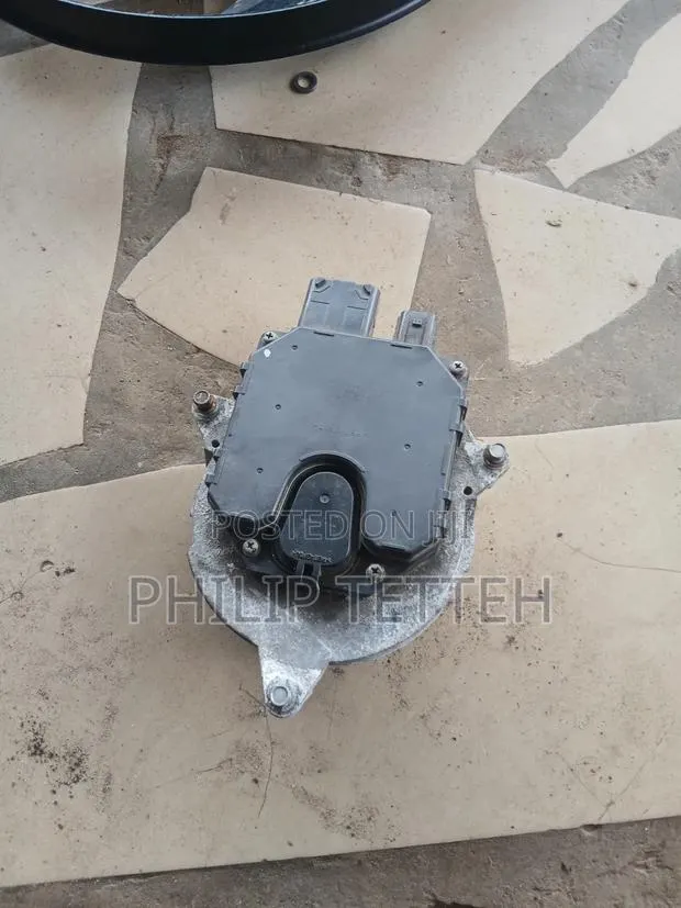 Honda Civic 2017 Fan Motor · Photo 1
