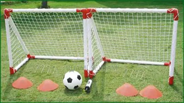 Mini Goal Posts · Photo 1
