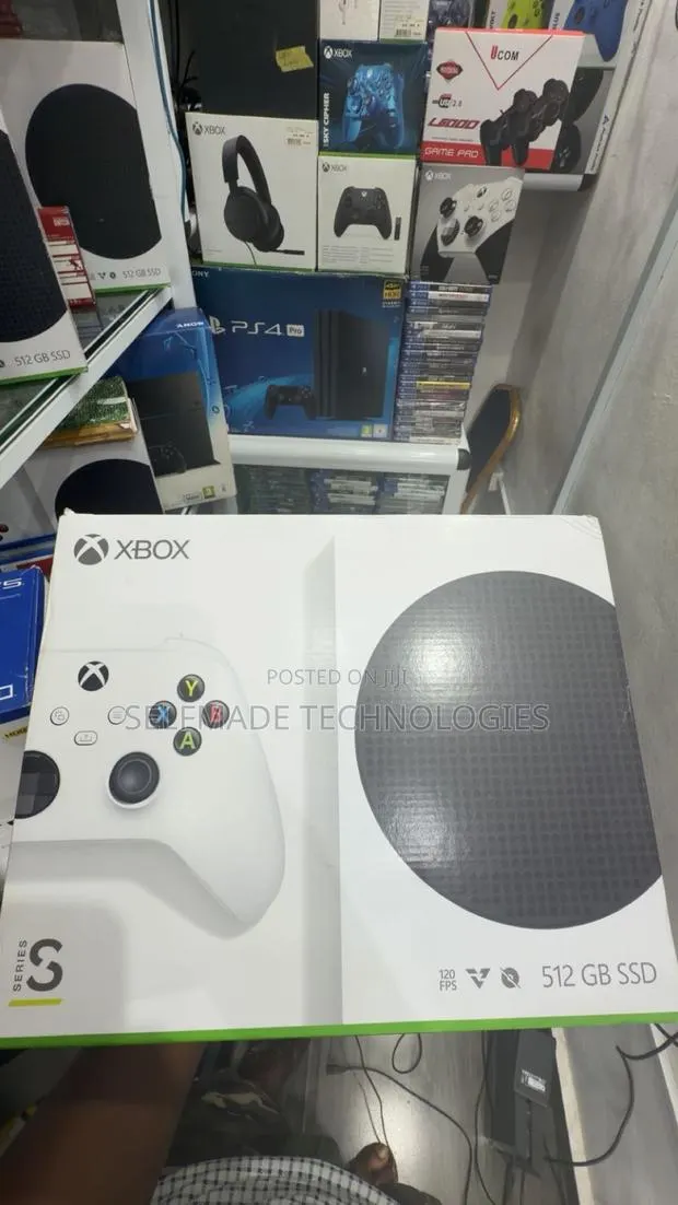 Xbox Series S · Photo 1